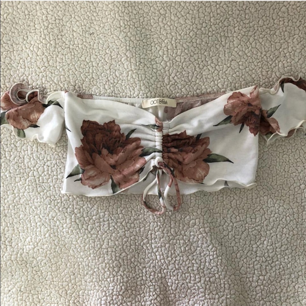 Floral top